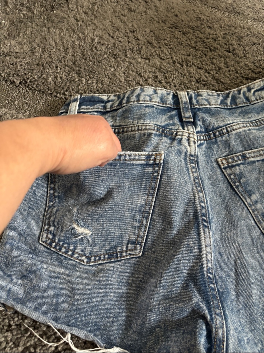 Wild Fable size 6 button down High-Rise Distressed Denim Shorts - Picture 6 of 11